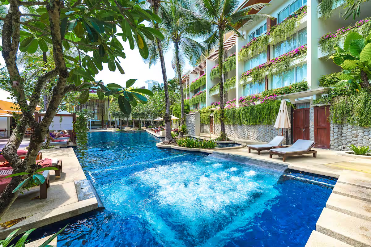 Large tropical resort swimming pool